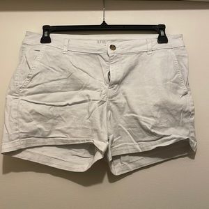 Size 12 a.n.a white twill short